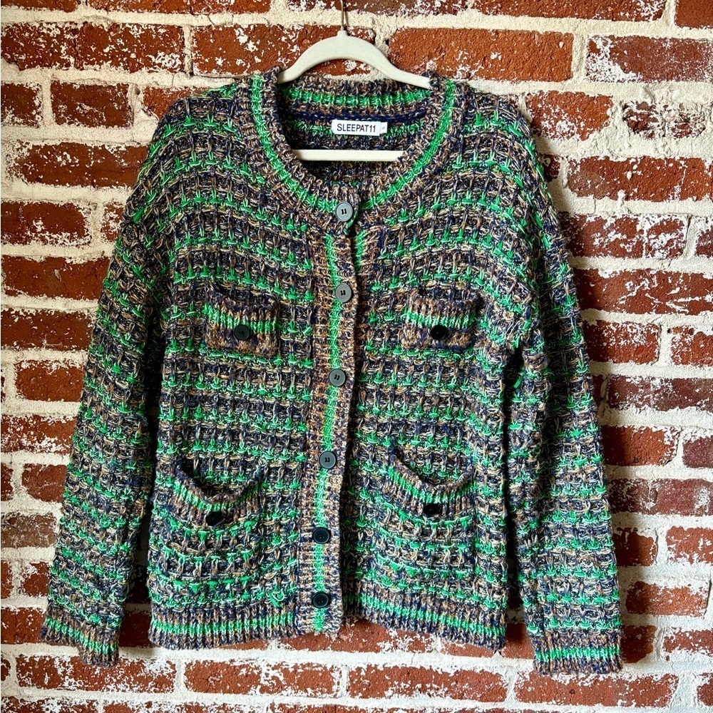Funky multi color cardigan with functional buttons